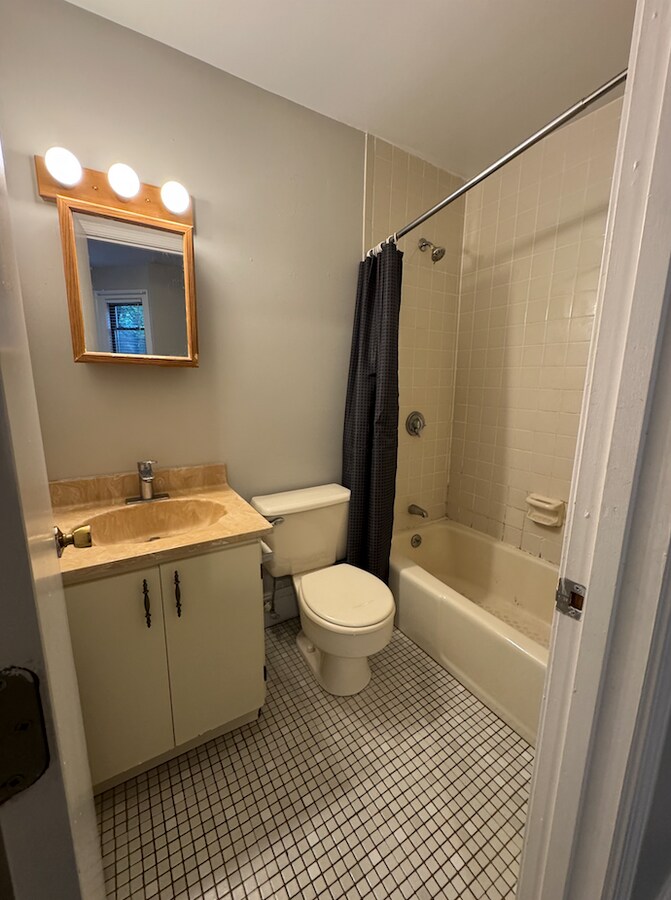 Photo - 25 Stearns Rd Unit 1