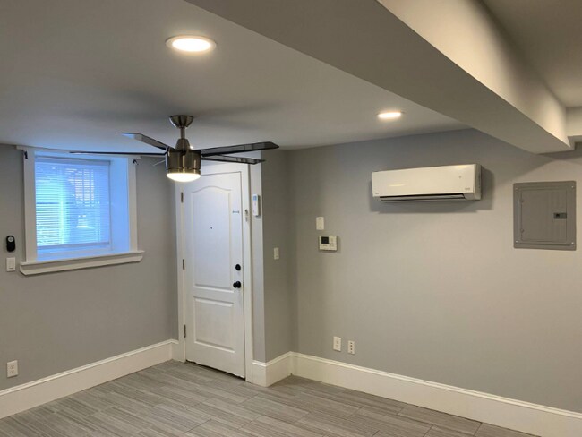 Photo - 530 King St Unit C219