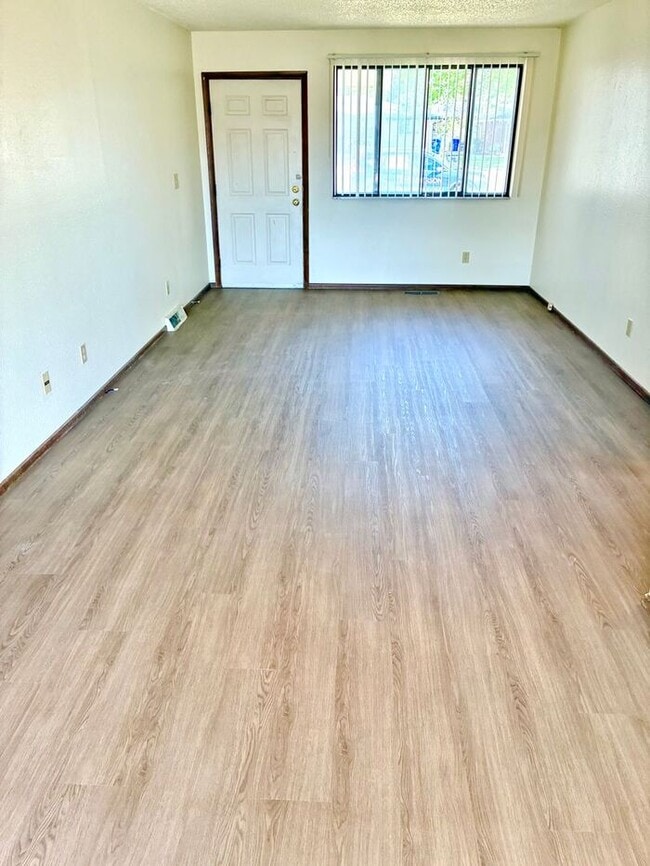 Photo - Cozy 2 Bedroom 1 Bath Duplex in West Loveland. Near Lake Loveland!