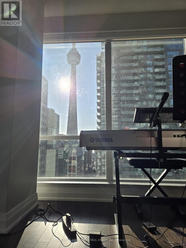 Photo - 80 John St Unit 1712