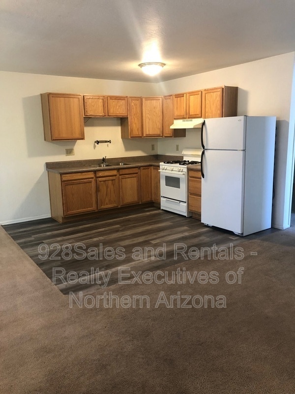 Photo - 2908 N Ellen St Unit 2