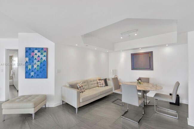 Photo - 3598 Yacht Club Dr Unit 1403