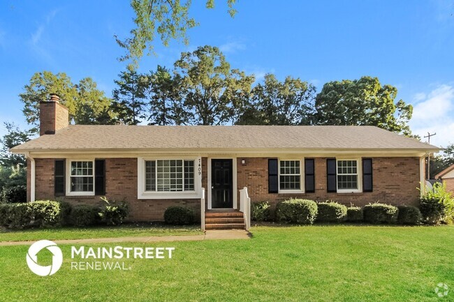 Building Photo - 7409 Pawtuckett Rd Rental