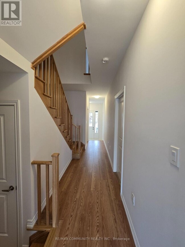 Photo - 751 Carpenter Trl