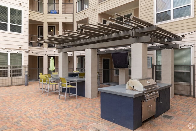 Outdoor grill