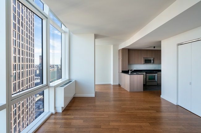 Photo - 66 Rockwell Place