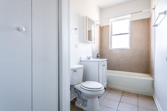 Photo - 1249 S Fairfield Ave