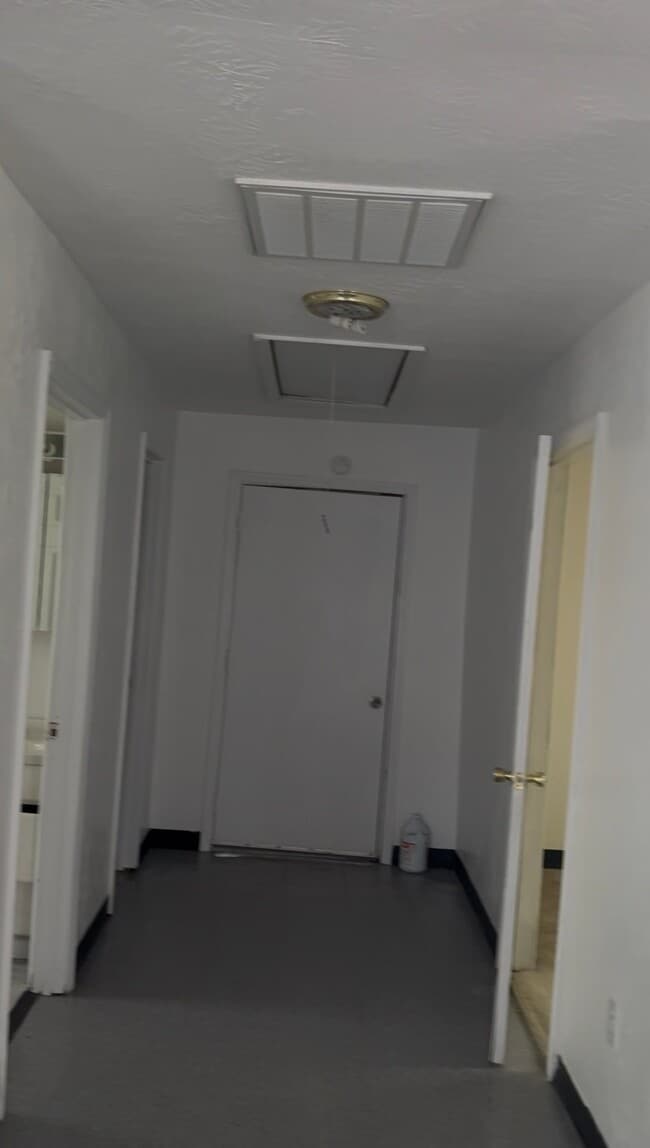 Photo - 1082 Horseshoe Rd