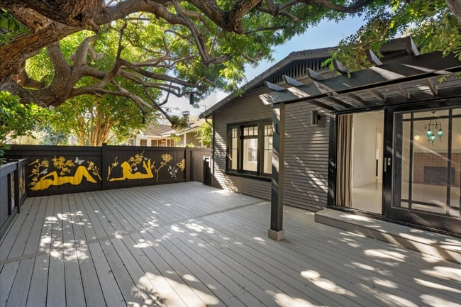 Building Photo - 945 Marco Pl