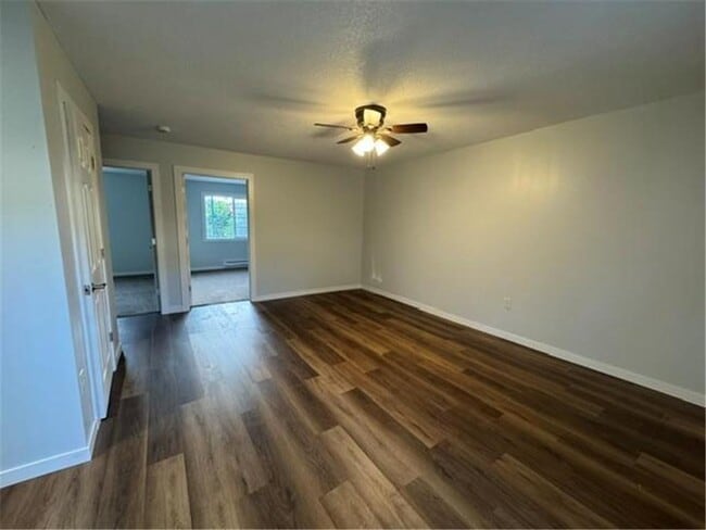 Photo - 128 S Washington St