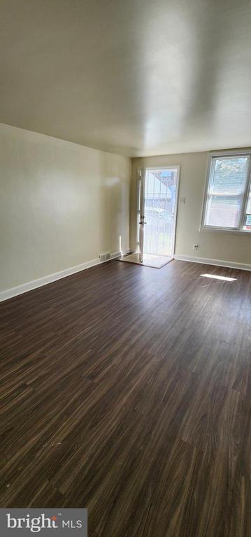 Photo - 408 W 21st St