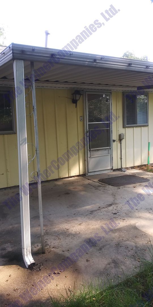 Photo - Now Leasing for August 1st!