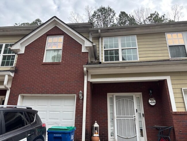 Building Photo - 6736 Cambridge Dr