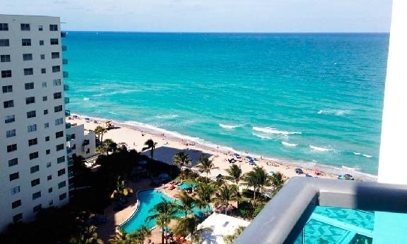Apartamento con vista al mar