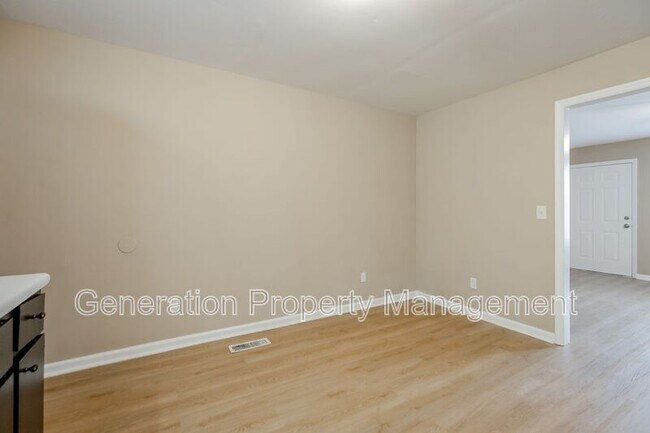 Photo - 11209 Dayton Pike