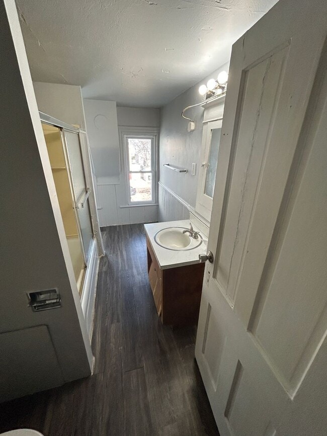 Photo - 1003 Grant Ave Unit 2