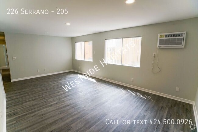 Building Photo - 226 Serrano-205 Unit 205 Rental