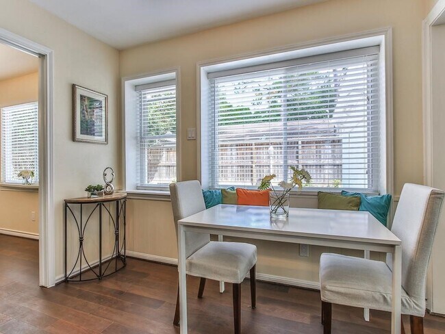 Photo - 12514 Kingsride Ln