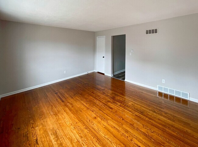 Photo - 700 Merritt Ave Unidad 504 Boyd St