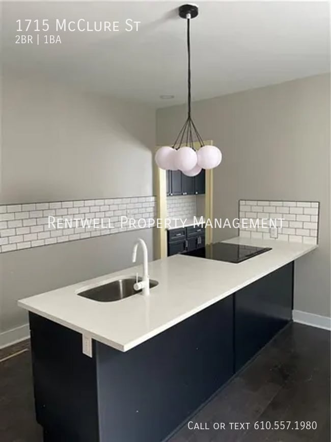 Photo - 1715 McClure St