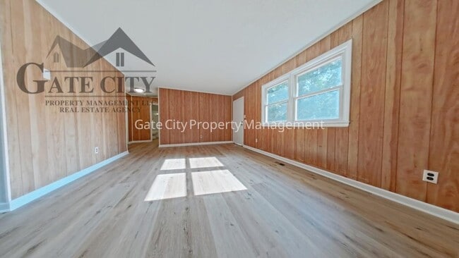 Photo - 3205 Pine Valley Rd