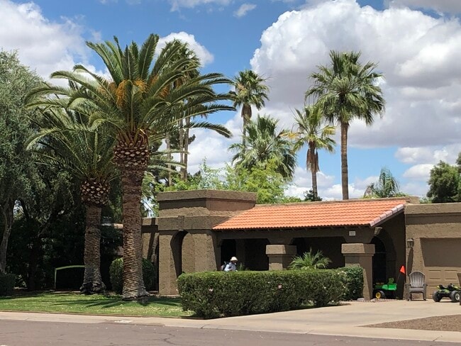 street view - 7012 E Redfield Rd Casa