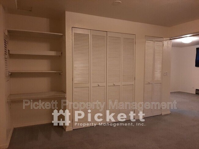Photo - 12880 Lake Shore Dr NW Unit Apt B