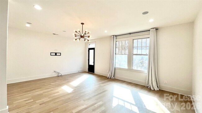 Photo - 610 West Blvd