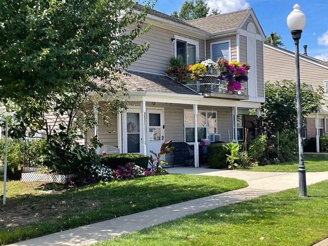 Building Photo - Monroe Gardens Rental