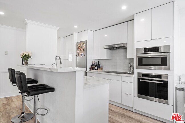 2884 Sawtelle Blvd Unit 117