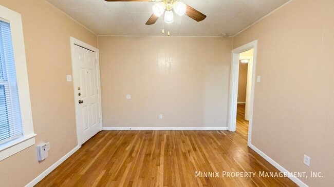 Photo - 2415 23rd St