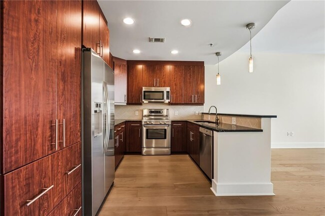 Photo - 1080 Peachtree St NE Unit 1501