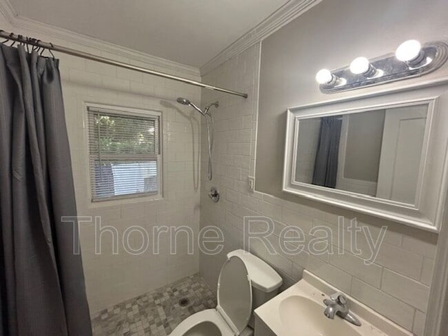 Photo - 309 E Battle Ave