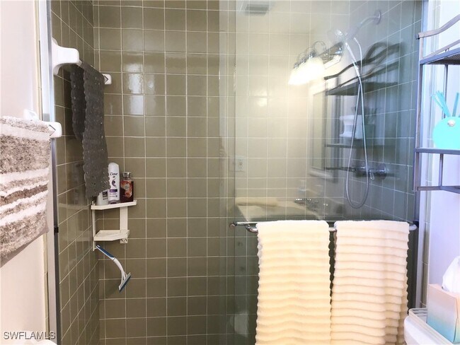 Photo - 766 Central Ave Unidad 312