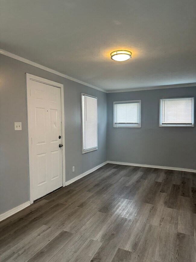 Photo - Welcome to this charming 3-bedroom, 1-bath...