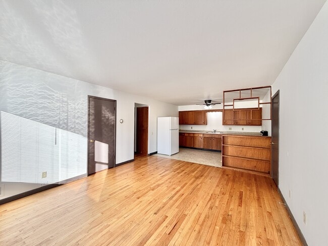 Photo - 2113 Lake Point Dr Unit 1