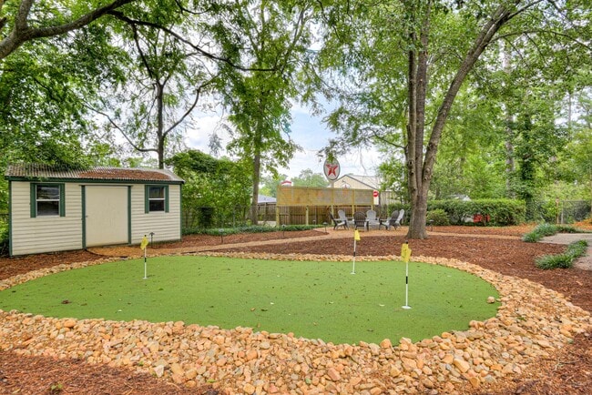 Photo - 1209 Azalea Dr