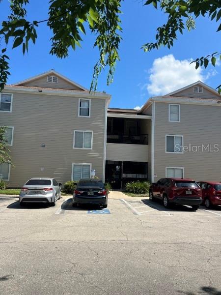 Building Photo - 3800 SW 20th Ave Unit 204 Rental