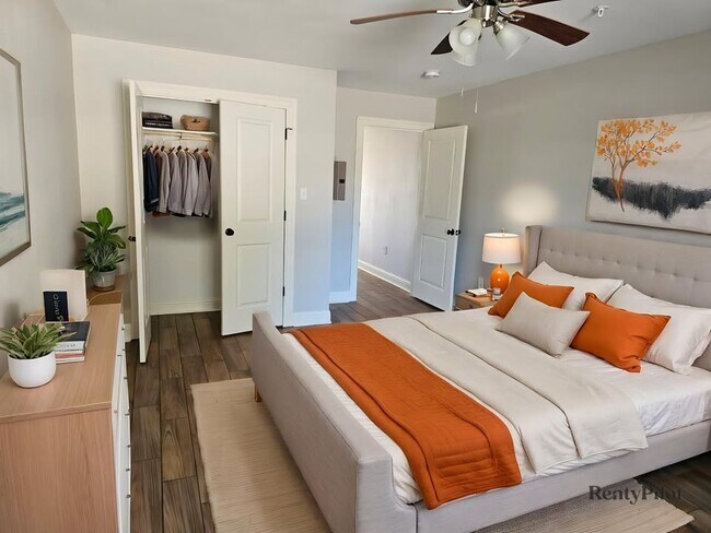 Photo - Bradford Apartments Unit 112
