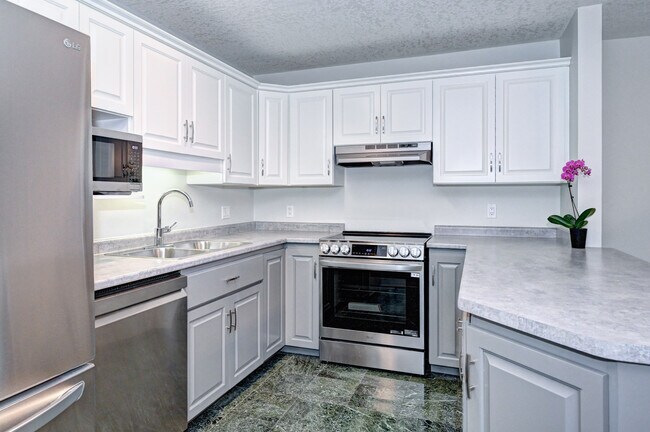 Photo - Stratford Place