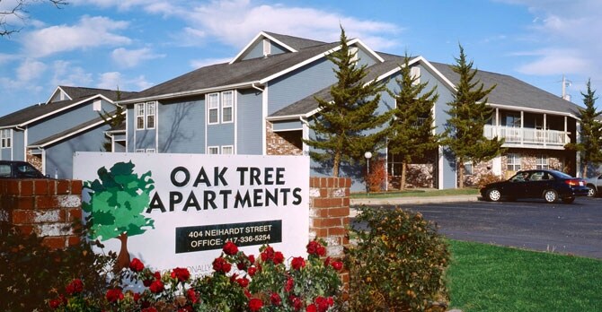 Photo - Oak Tree Apartments
