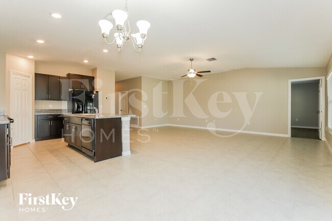 Photo - 10512 Strawberry Tetra Dr