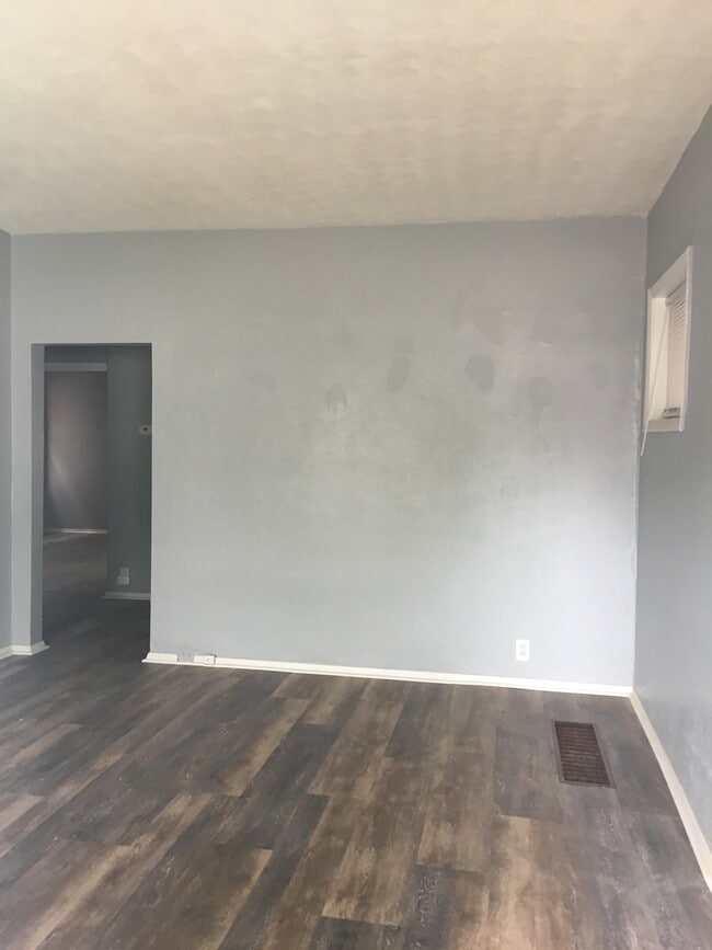 4217 S Grand Blvd Unidad 1