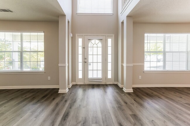 Photo - 3548 Craggy Perch