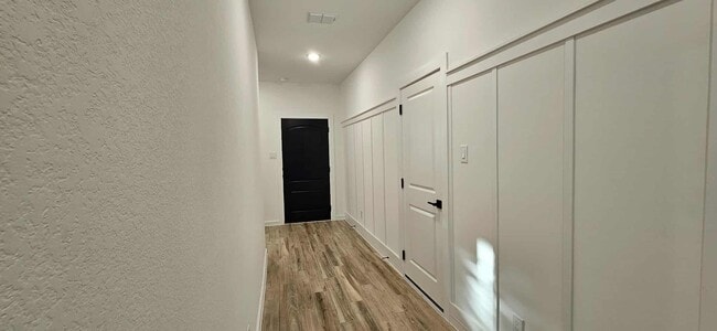 Photo - 8434 Bay Oaks Dr