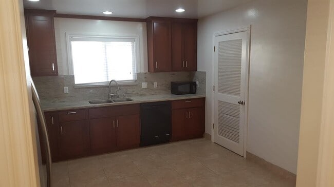 Photo - Updated Duplex Unit in West San Jose!