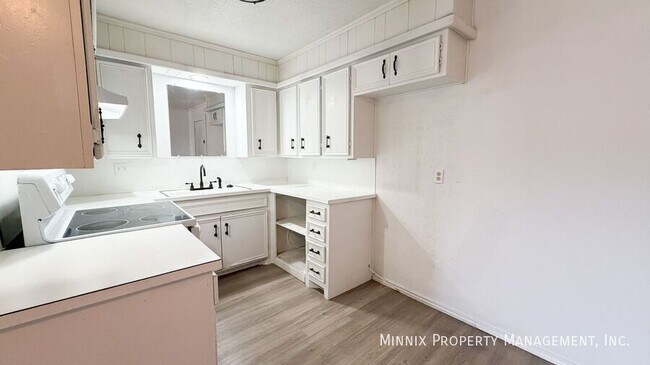 2101 51st St Unit A4