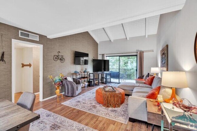 Building Photo - 2160 S Palm Canyon Dr Unit 10 Rental