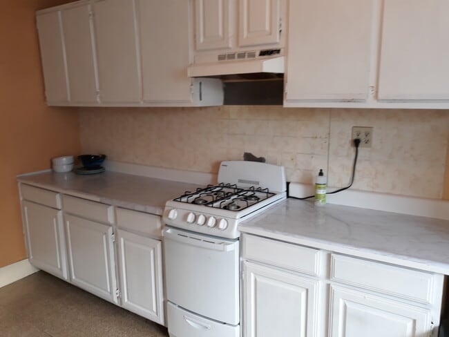 Photo - 53 Crescent Ave