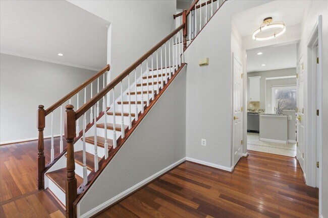 Photo - 3168 Tulip Tree Pl